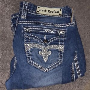 Rock revivals (amazing shape!)